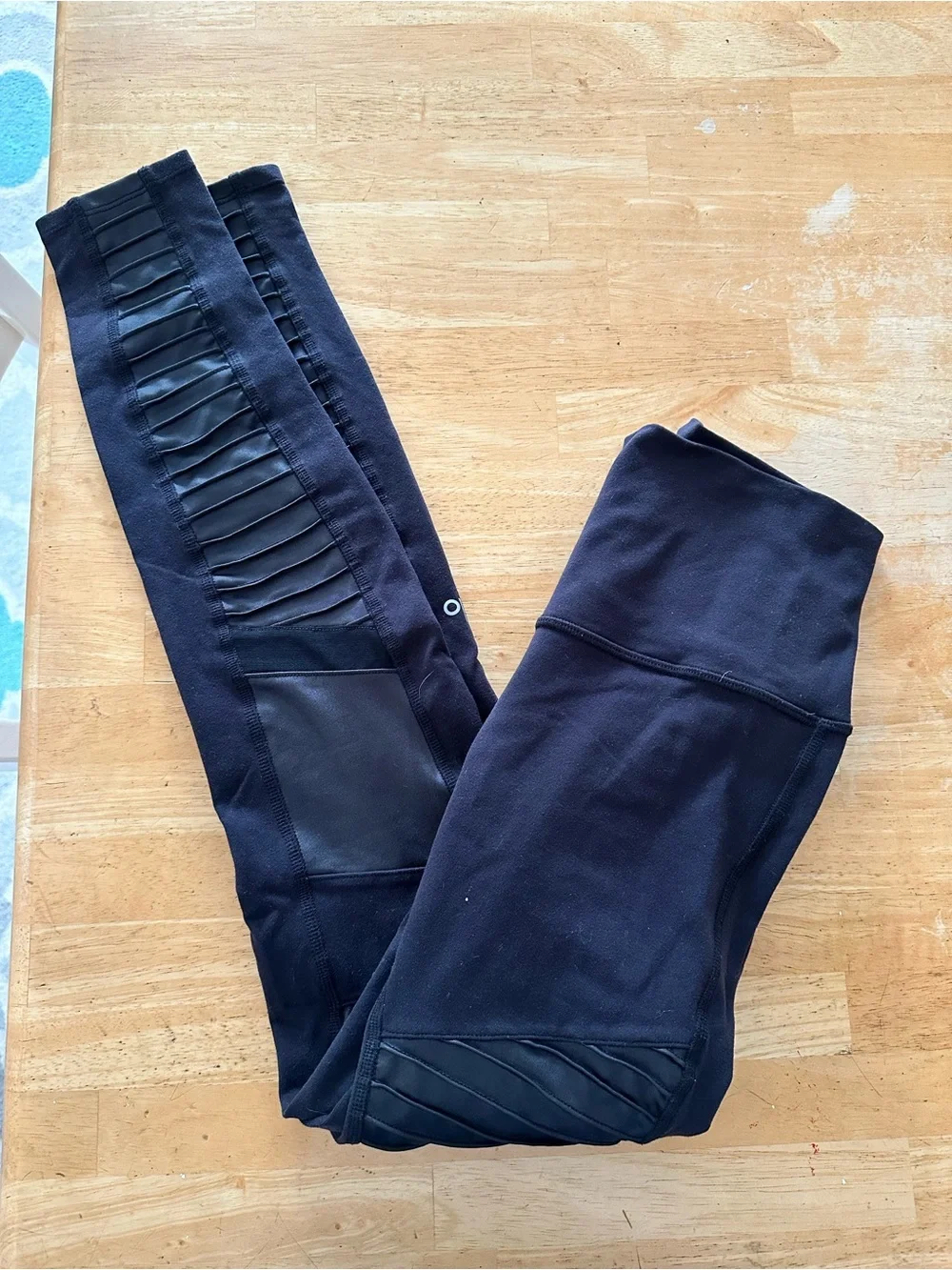 Alo moto leggings size small